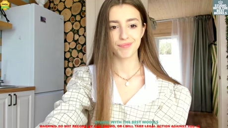 coy_amina  02-01-2022